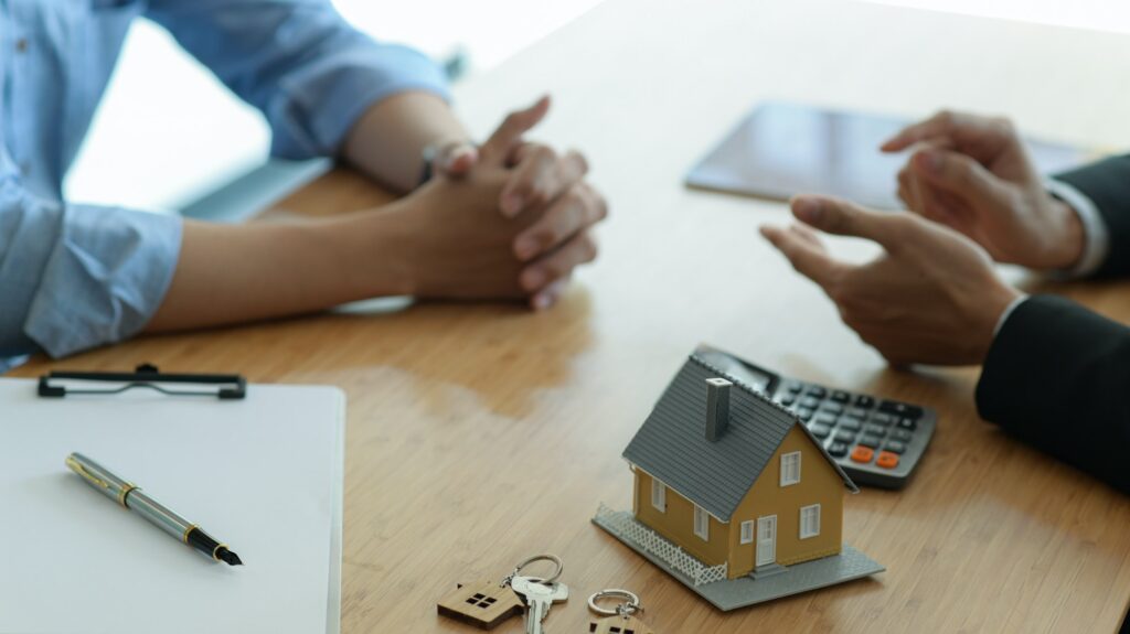 Insurance brokers are introducing real estate insurance programs to clients.
